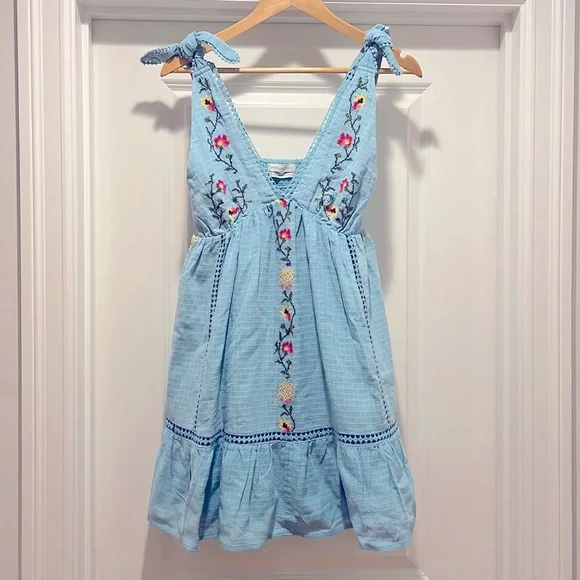 Urban Outfitters Embroidered Blue Dress. Size XS. 100% cotton. - Picture 1 of 3